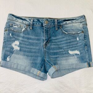 AREO CUFFED JEAN SHORTS